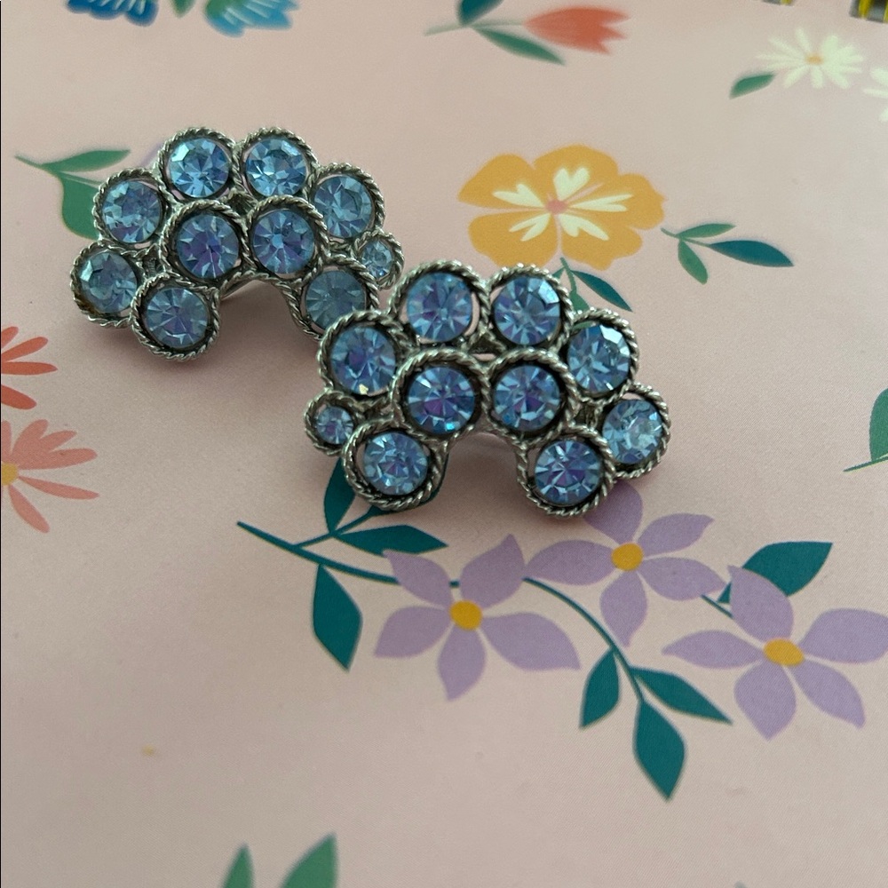 Vintage LISNER Dazzling Silver and Blue Crystal Earrings